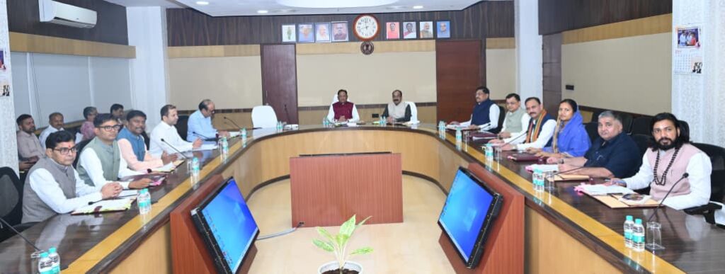 Chhattisgarh Cabinet Meeting: Several key proposals likely to be approved today under the chairmanship of CM Vishnu Deo Sai.