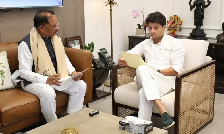 Digital connectivity set to get a boost; CM Sai seeks approval for 2,305 mobile towers.