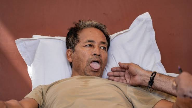 Sonam Wangchuk, 'Cockroach Janata Party', jantar mantar,