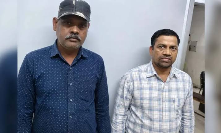 Snakebite Scam: Two police personnel linked to Hira Khande gang arrested