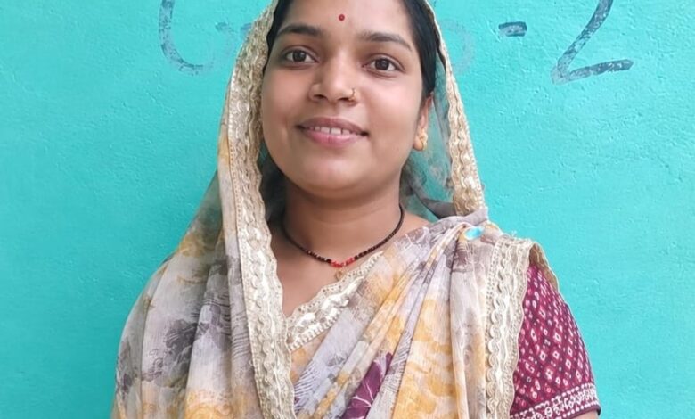 Noni Suraksha Yojana brings new hope for her daughter's future to Akanksha.