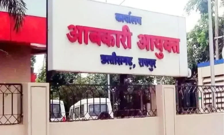 Major action by Excise Department: Sub-Inspector suspended, two officials issued show-cause notices.