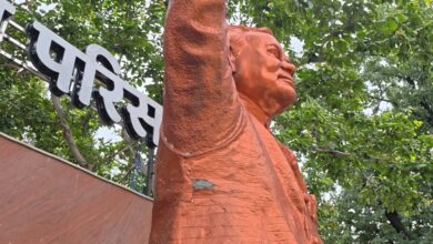Alleged scam at Atal Parisar in Katghora: Opposition attacks and Youth Congress protests.
