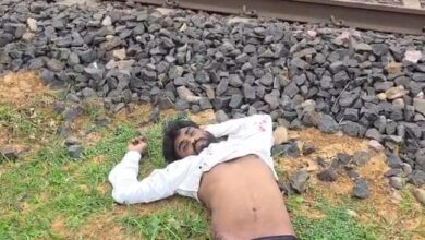 Young man's body found on railway track; suspected to have fallen from a Jabalpur-bound train.