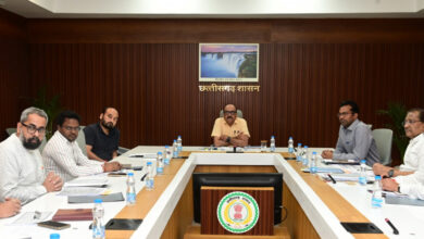 Preparations underway to expand the textile industry in Chhattisgarh; Chief Secretary issues key directives.