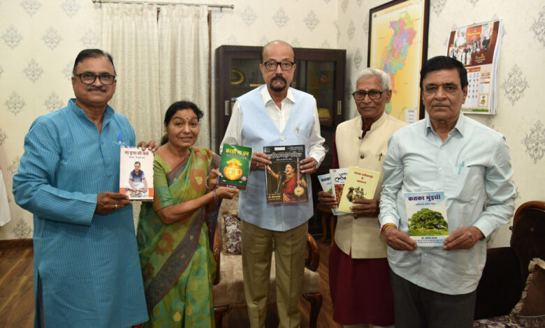 Efforts to include Chhattisgarhi in the Eighth Schedule gain momentum; Governor speaks of forming a committee.