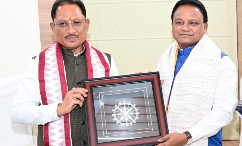 From socio-cultural ties to development cooperation—multiple issues discussed during the meeting between CM Sai and Majhi.