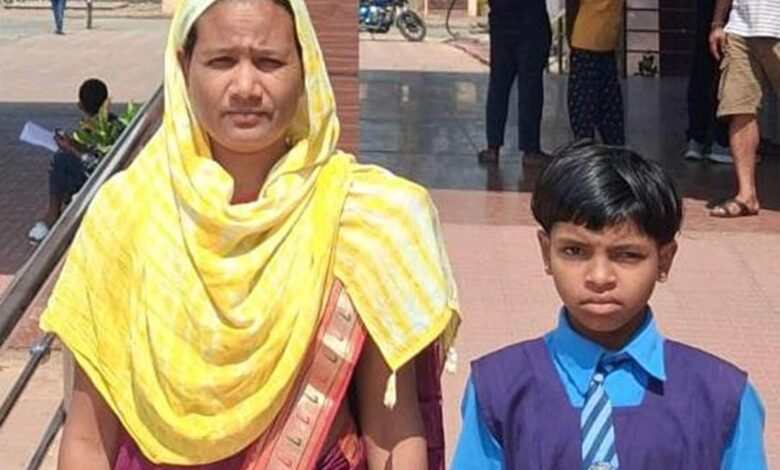Chirayu Scheme proves to be a lifeline; successful surgery performed for a girl from Sukma suffering from congenital cataracts.