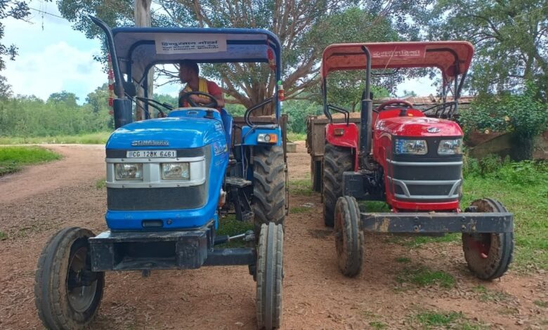 Impact of complaint on CM Helpline: 4 vehicles seized for illegal sand transportation.