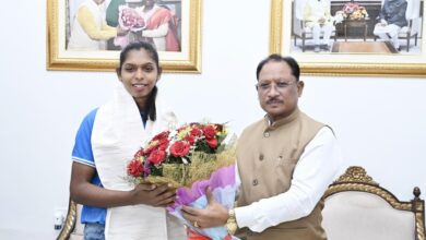 CM Sai met Asian Games gold medalist Sanju Devi; announced an incentive of ₹51 lakh.