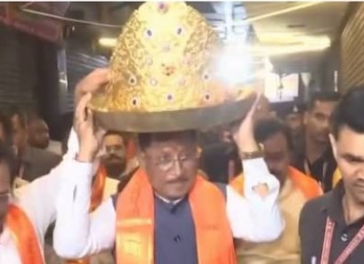 Historic Ganeshotsav at Raipur's Gol Bazar: CM Sai performed puja and adorned the idol with a golden crown.
