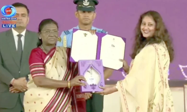 The resonance of Chhattisgarh's folk faith has reached the national stage; ‘Ram-nami’ receives major recognition.