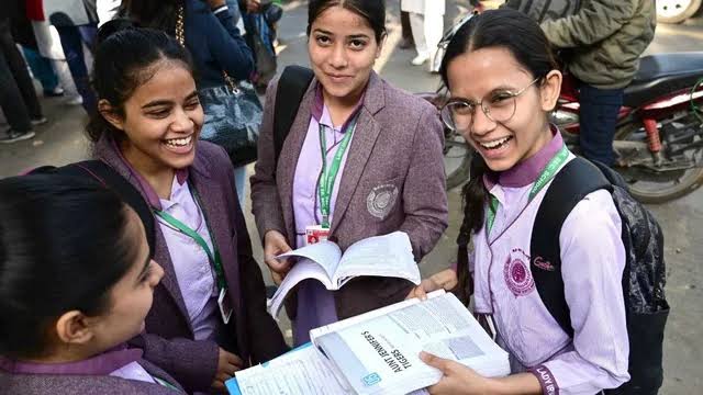 Students' future secure under NEP; path cleared for admission to the 5th semester.