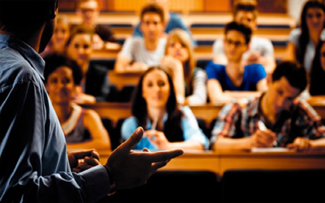 Modern education arrives in Chhattisgarh colleges; focus on courses like AI and cybersecurity.