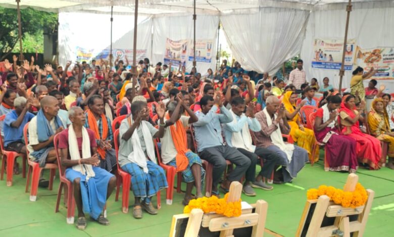 Citizens received the benefits of schemes at 'Seva Sankalp Abhiyan' camps, and applications were resolved on the spot.