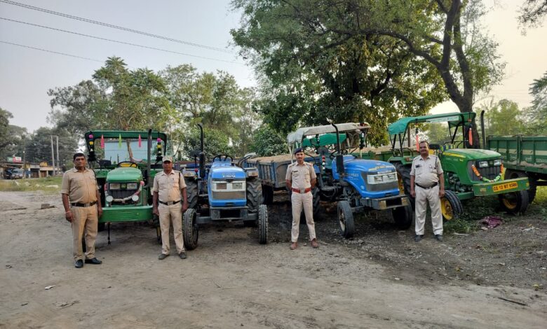 Major crackdown on the mineral mafia in Korba; 21 vehicles seized, causing a stir across the district.