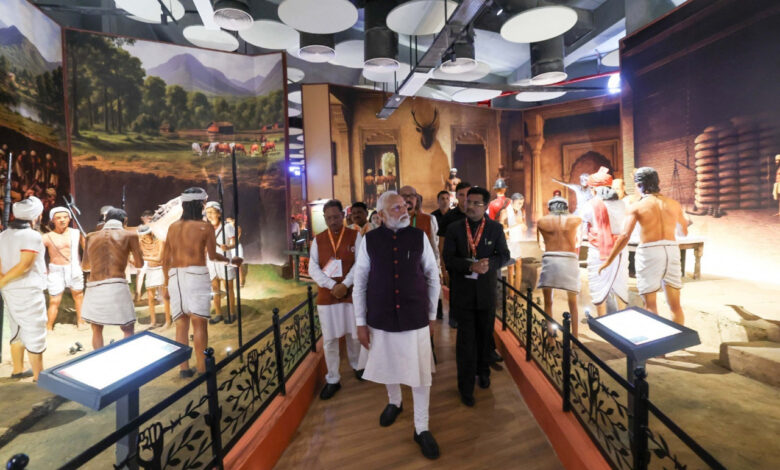 Sagas of valor of immortal tribal martyrs brought to life through modern technology; museum in Nawa Raipur becomes a center of attraction