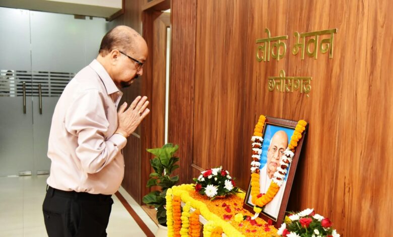 Governor Ramen Deka pays tribute on the 151st birth anniversary of Sardar Patel