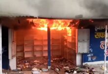 Fire at Physics Wallah coaching center in Bhilai; major tragedy averted thanks to the quick thinking of staff.